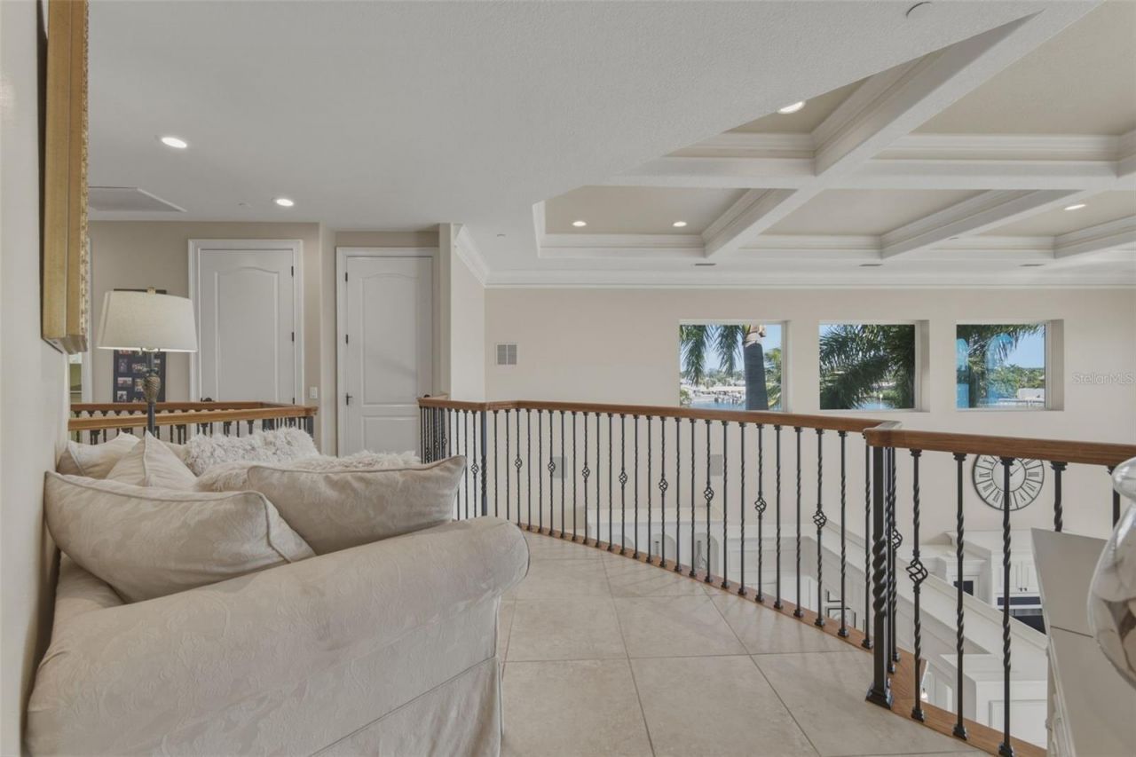 7851 9th Avenue S, Saint Petersburg, FL 33707 Photo