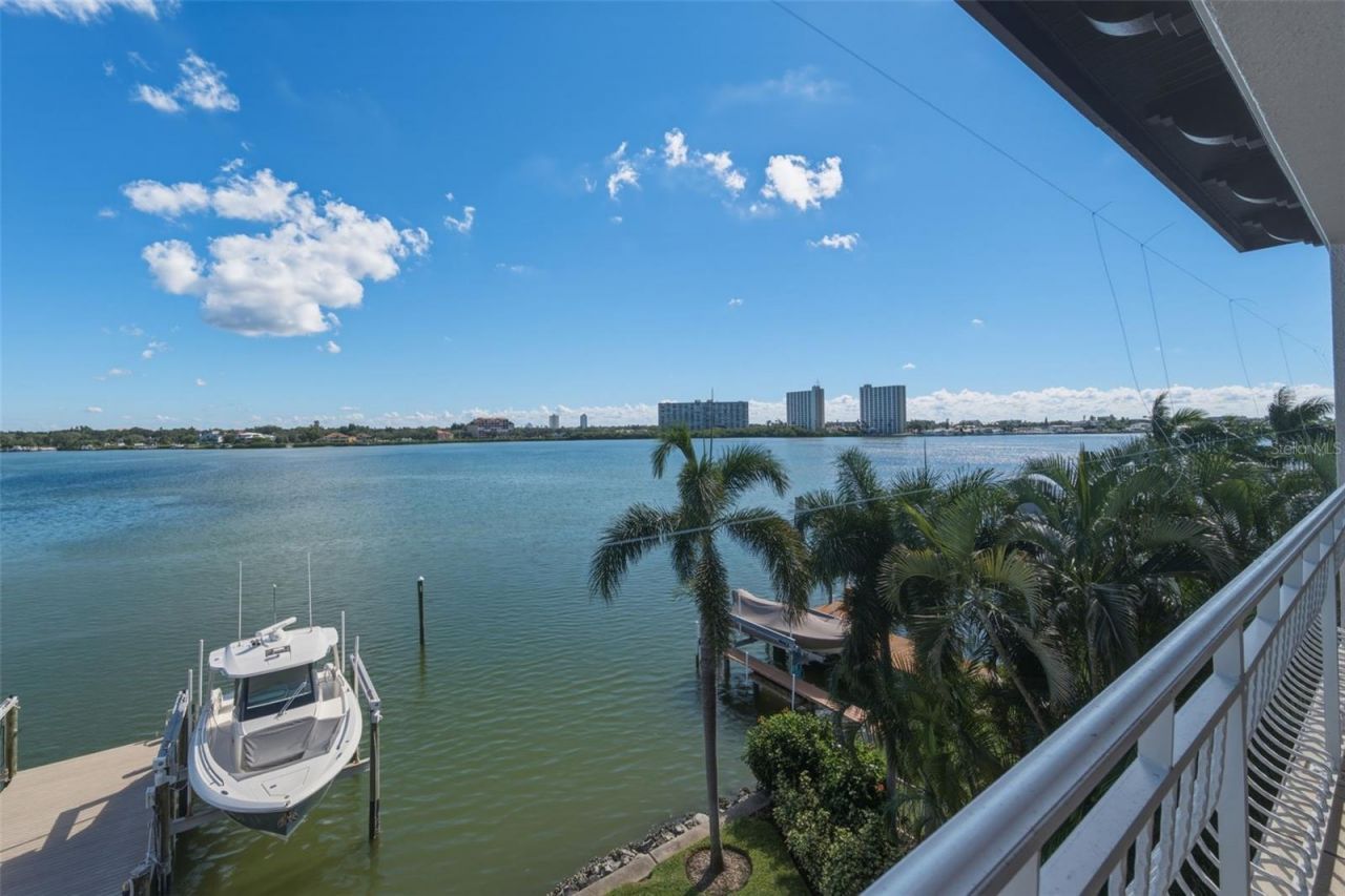 7851 9th Avenue S, Saint Petersburg, FL 33707 Photo