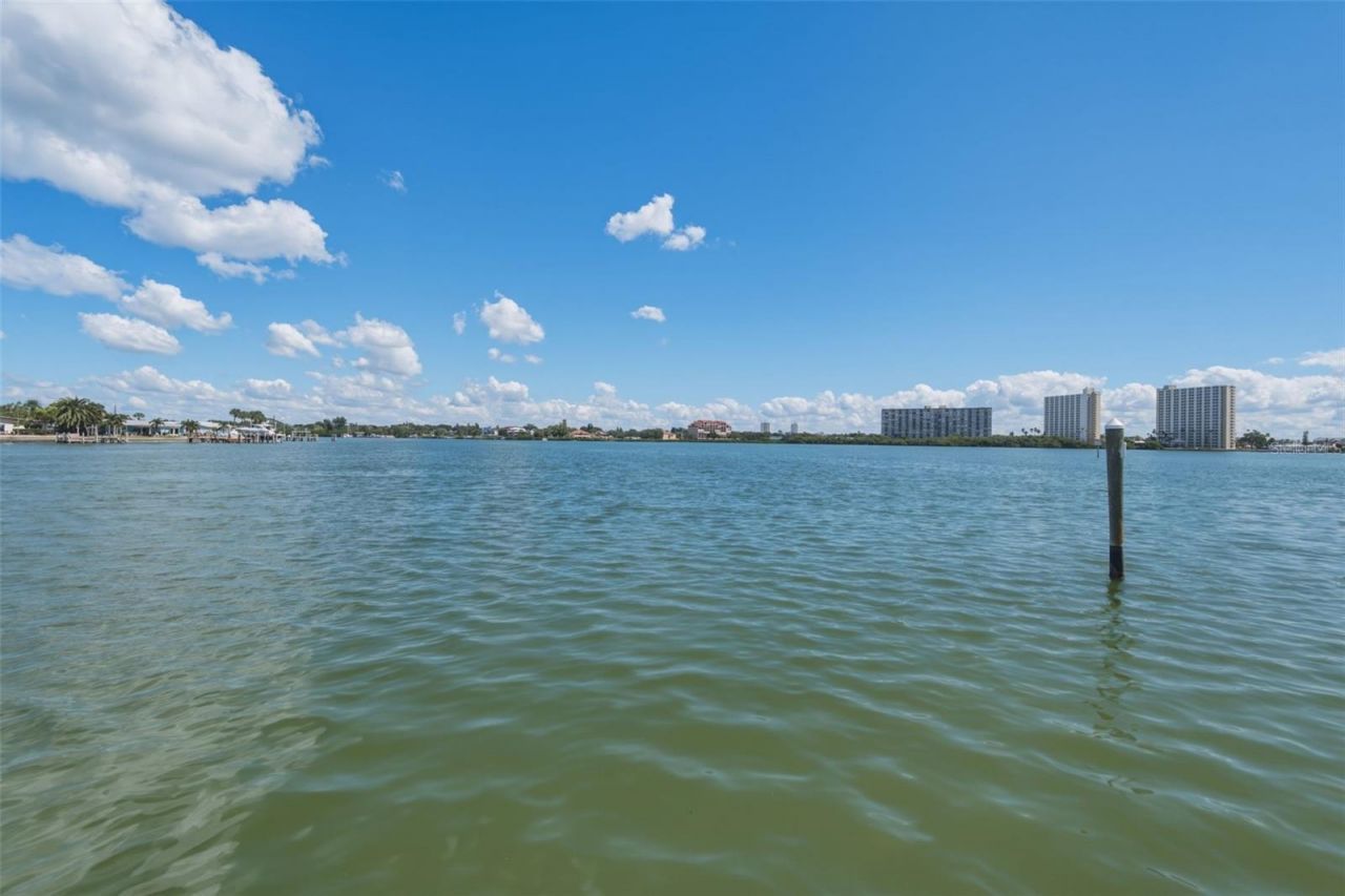 7851 9th Avenue S, Saint Petersburg, FL 33707 Photo