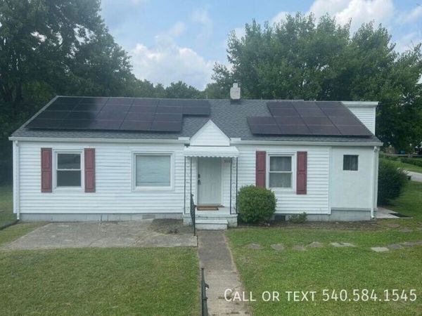 5103 Woodlawn RD NW, Roanoke, VA 24017