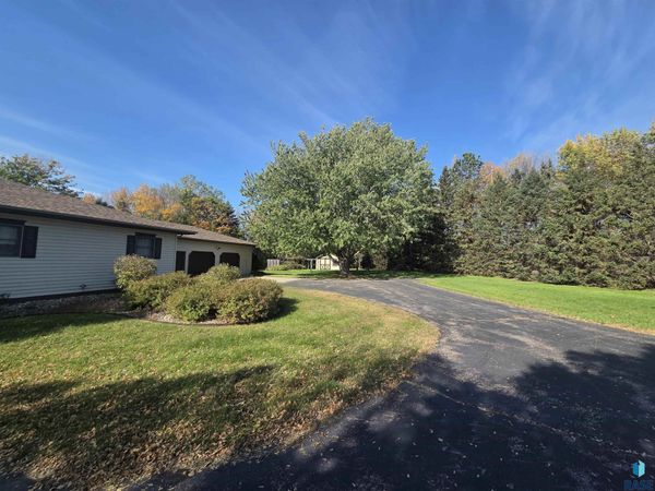 26459 459th Ave, Hartford, SD 57033