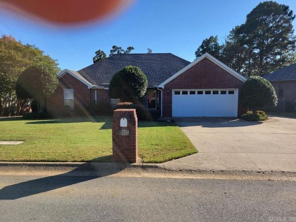 117 Ridgeland Drive, Maumelle, AR 72113