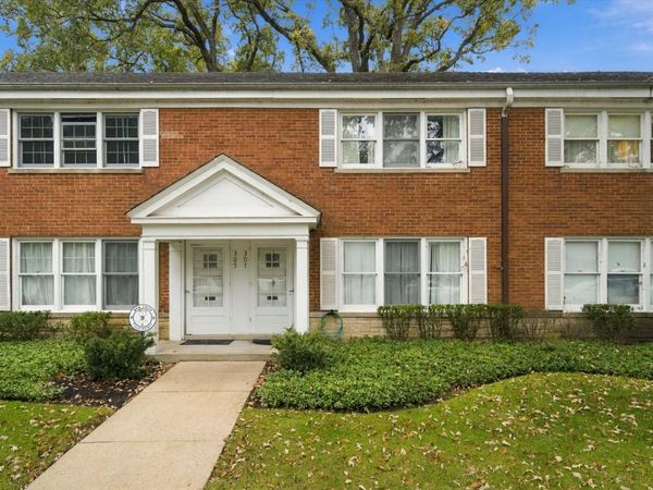 307 Linden Avenue , Wilmette, IL 60091