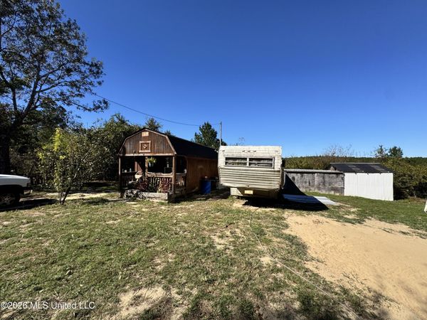 445 Waller Road, Leakesville, MS 39451