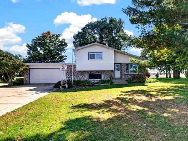 29611 31 STREET, Burlington, WI 53105