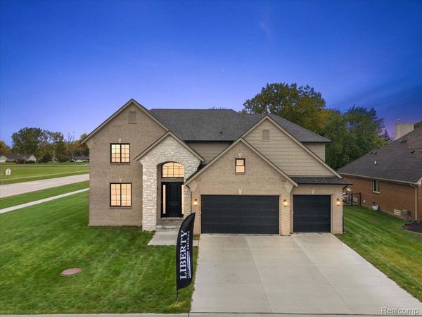 49928 Jean Drive , Macomb Township, Mi 48044