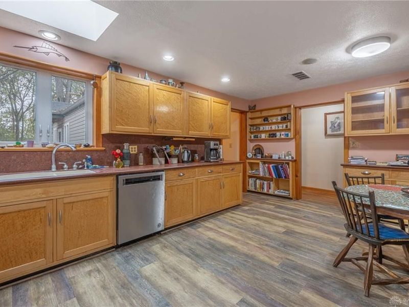 205 E Main Street, Medway, OH 45341 Photo 12