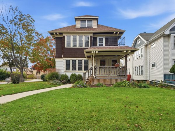2803 N 48th St, Unit 2805, Milwaukee, WI 53210