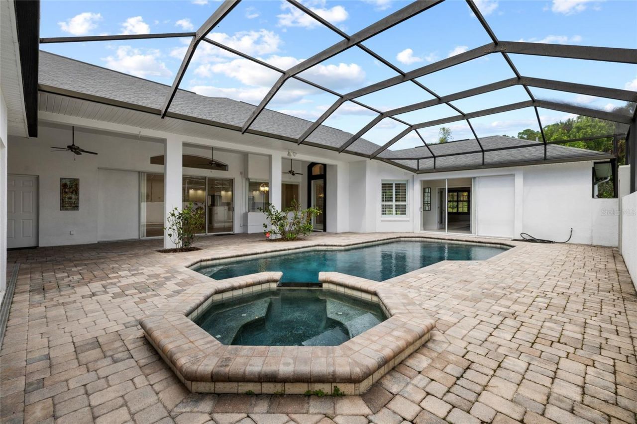 12009 Brewster Drive , Tampa, FL 33626 Photo