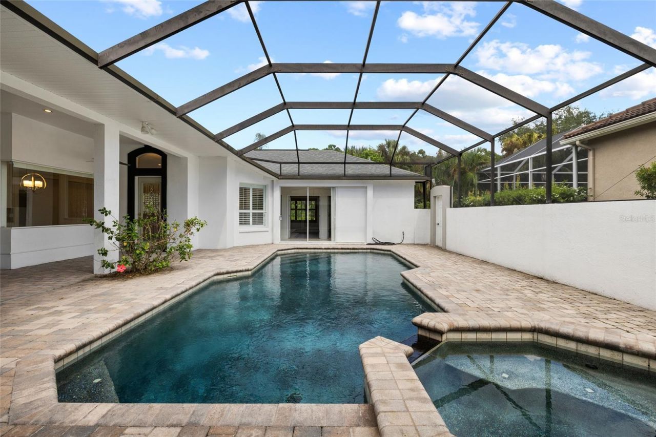12009 Brewster Drive , Tampa, FL 33626 Photo