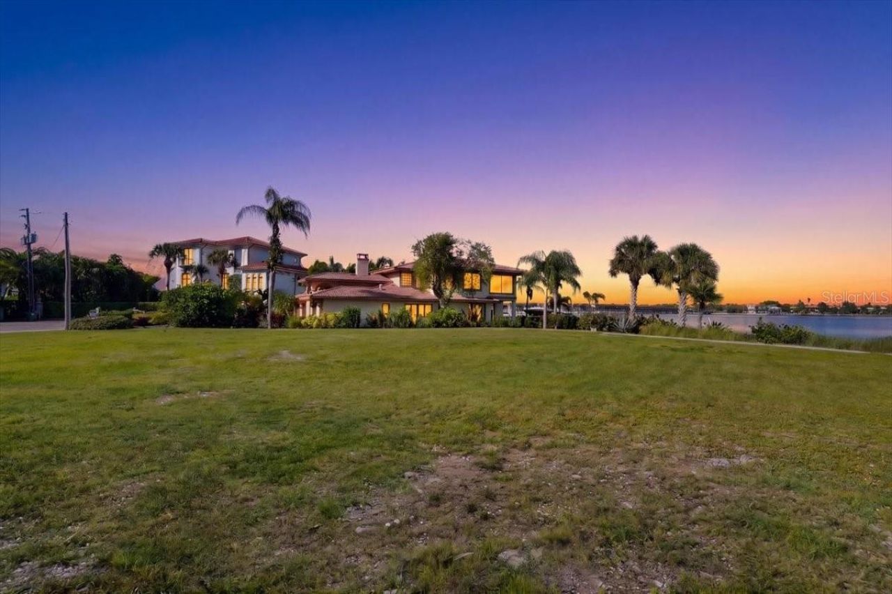 894 Freeling Drive, Sarasota, FL 34242 Photo