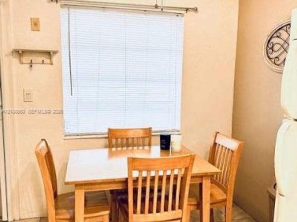 22 SE 3rd Ter , Unit 6, Dania Beach, FL 33004