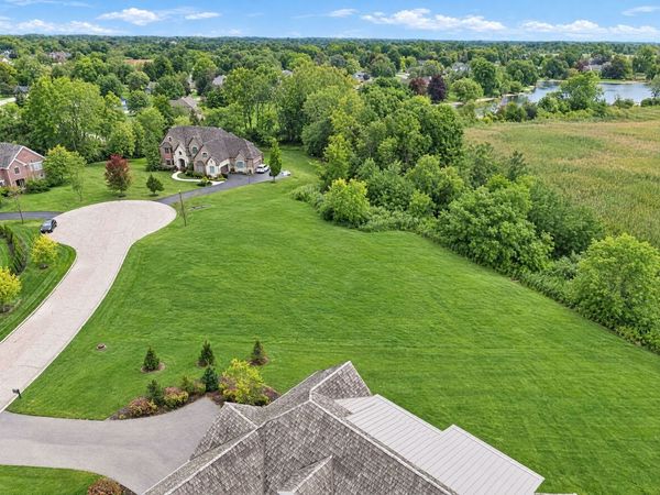 23697 N Matthew Court, Long Grove, IL 60047