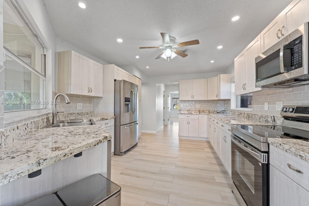 2530 SE 7th Pl, Homestead, FL 33033 Photo
