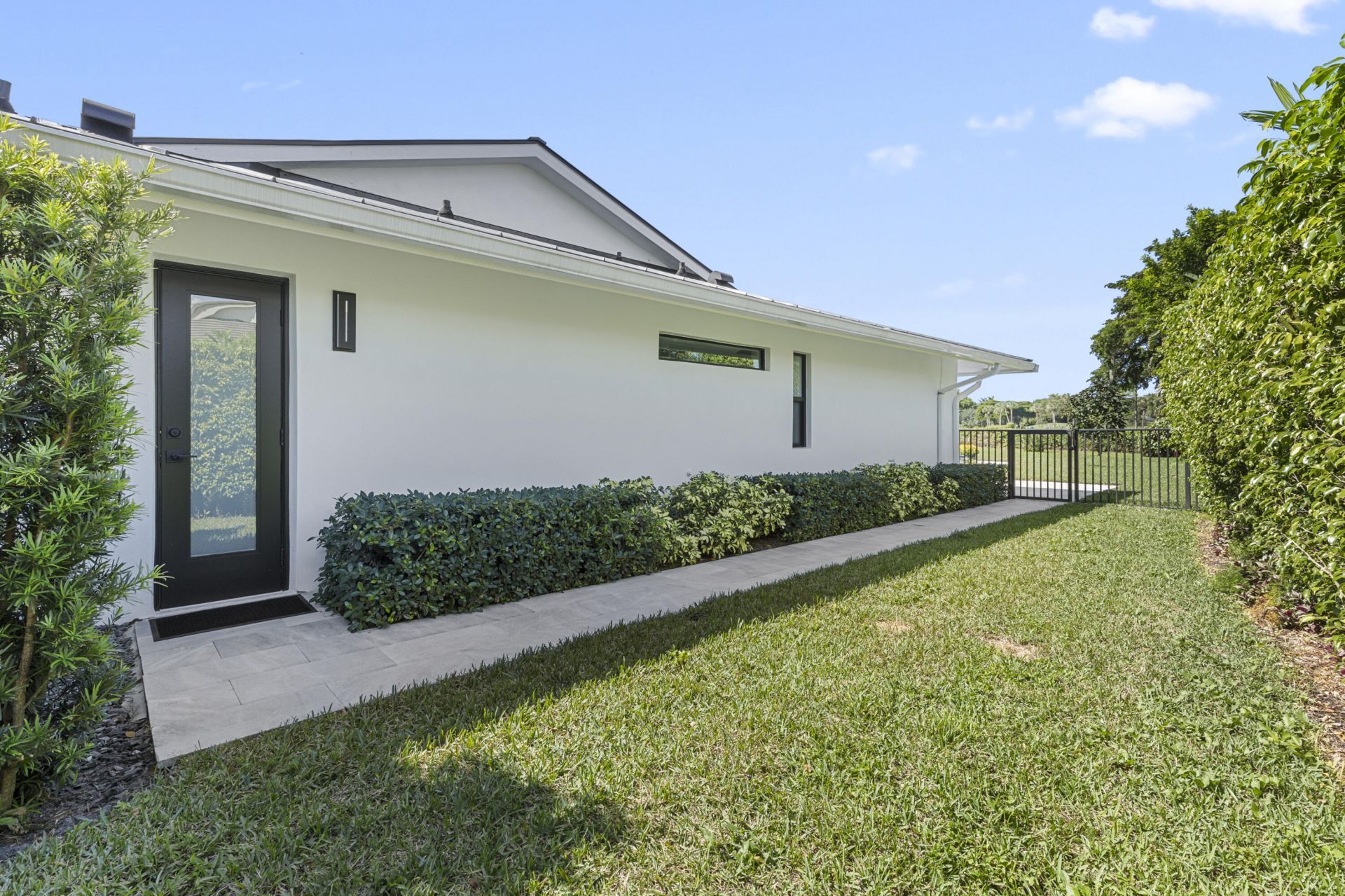 612 Pine Lake Drive, Delray Beach, FL 33445 Photo
