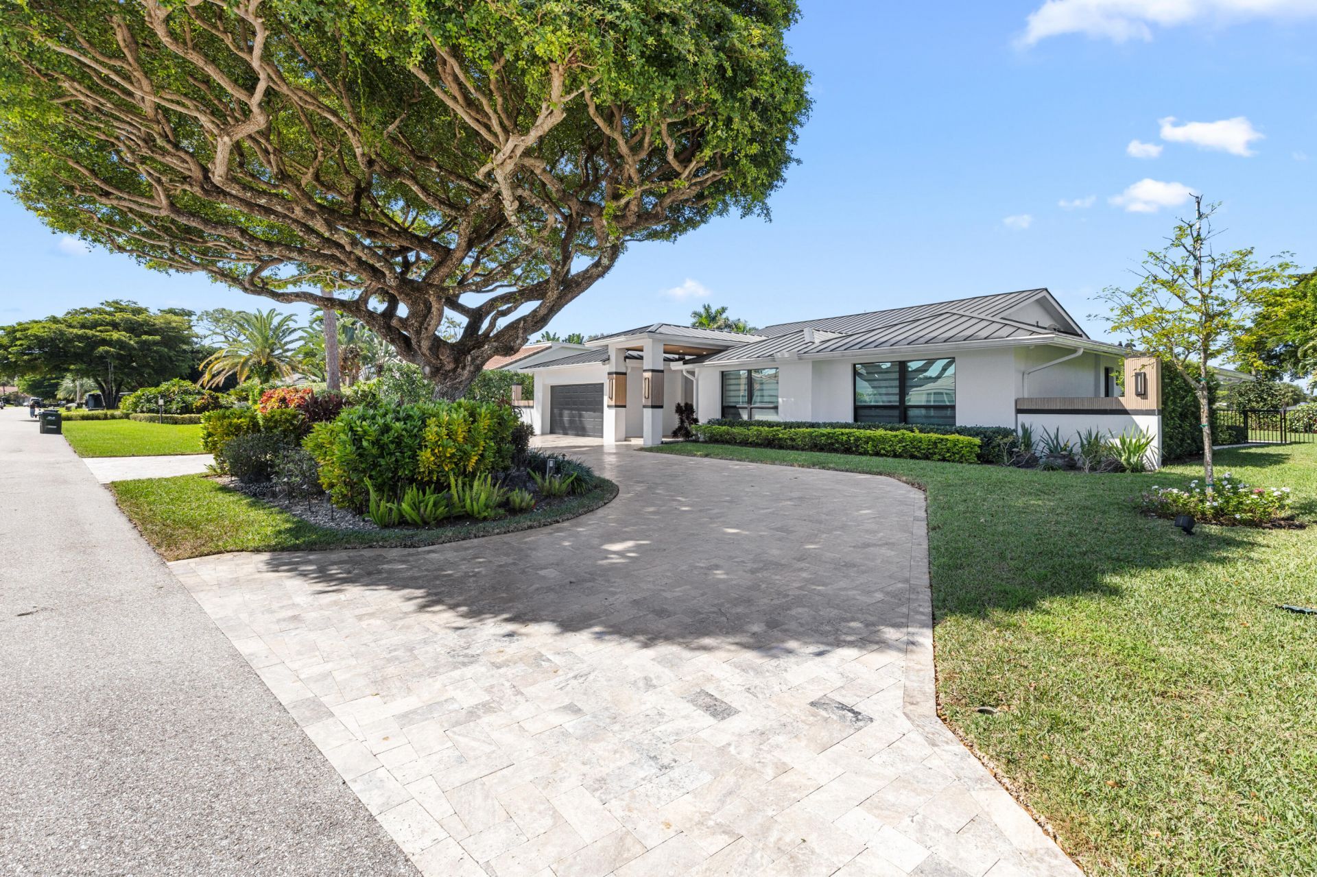 612 Pine Lake Drive, Delray Beach, FL 33445 Photo
