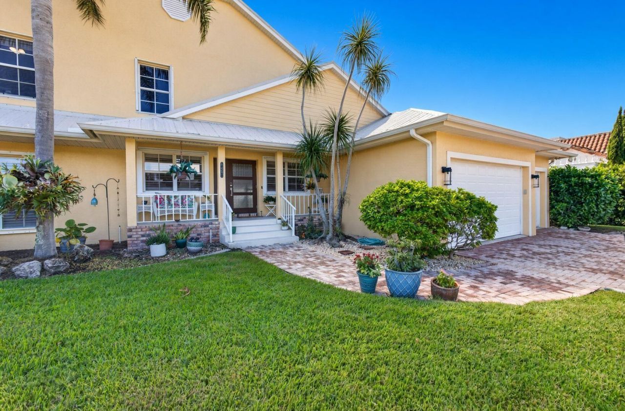 8460 SE Sabal Street, Hobe Sound, FL 33455 Photo
