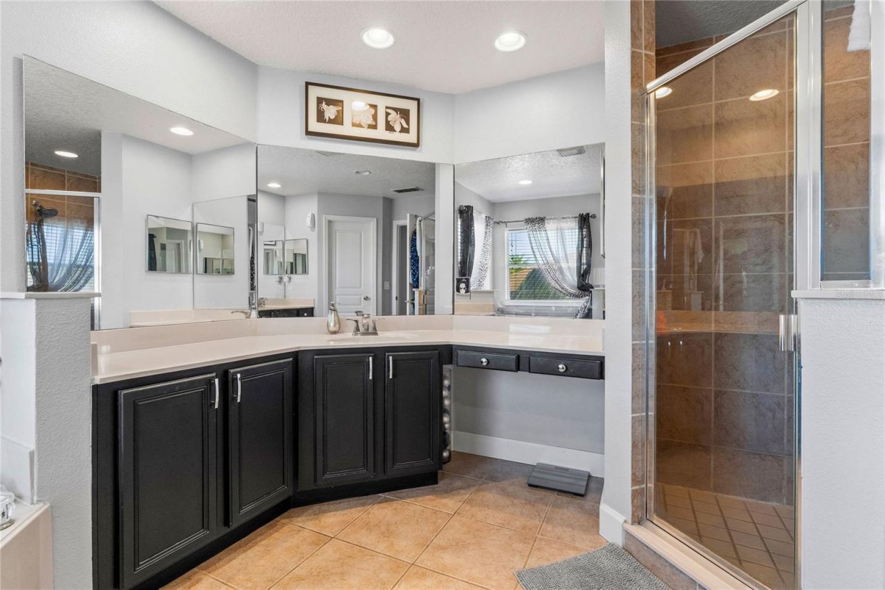 5975 Winchester Isle Road , Orlando, FL 32829 Photo
