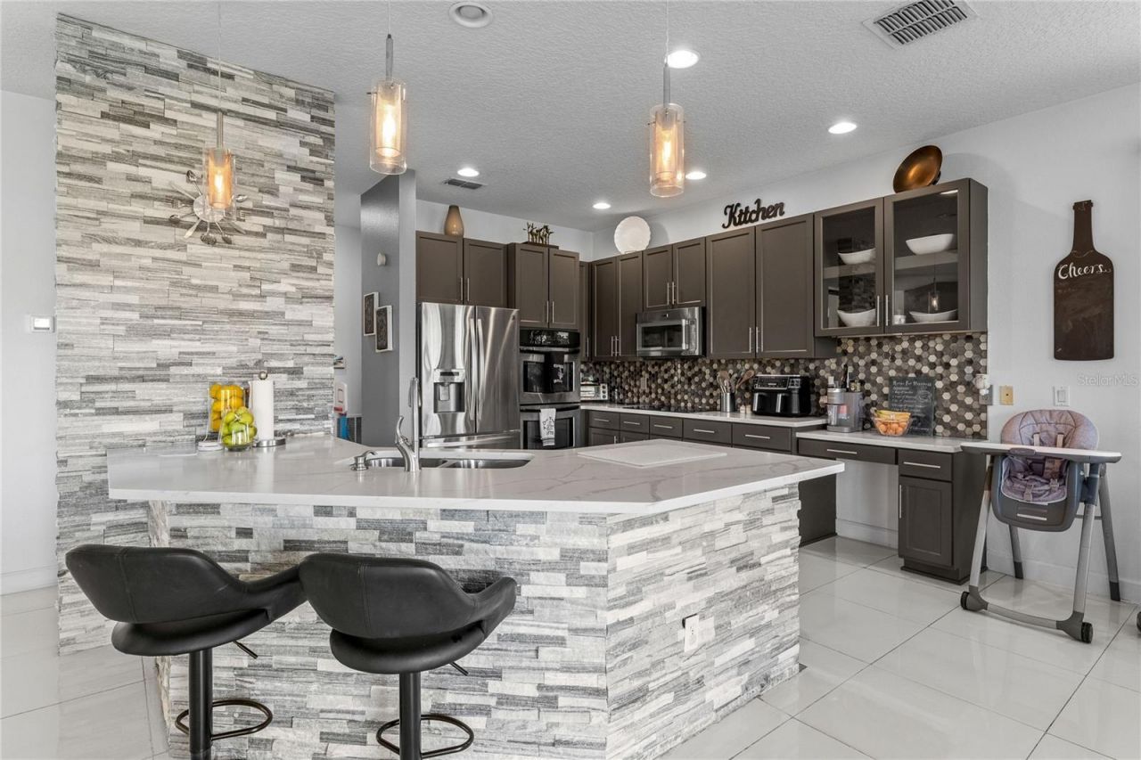 5975 Winchester Isle Road , Orlando, FL 32829 Photo