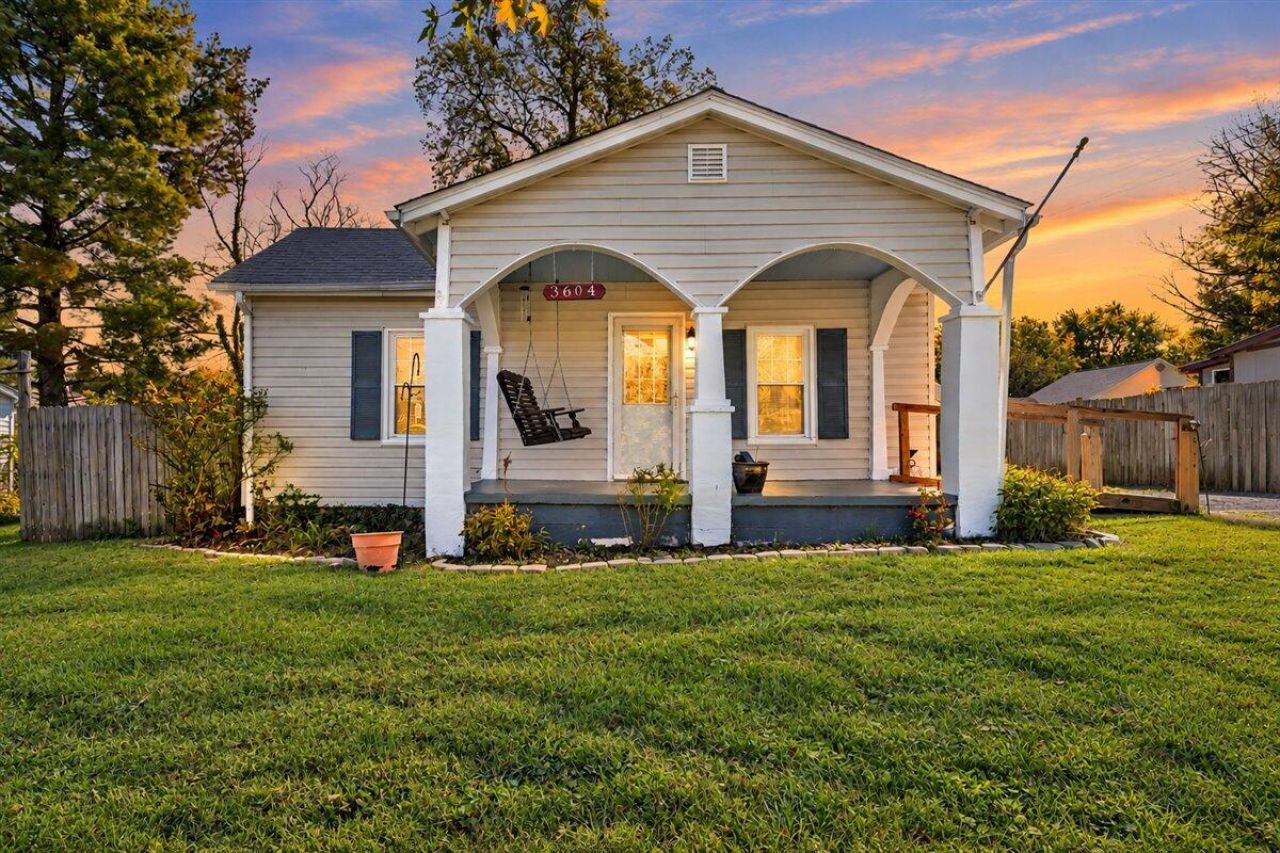 3604 New Spring Branch Rd Se, Roanoke, VA 24014 Main Photo