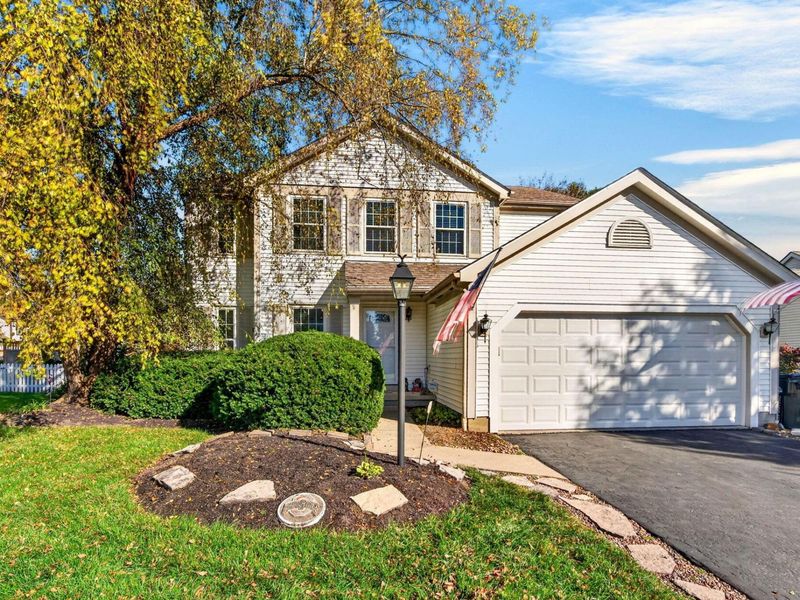 6883 Bay Forest Drive, Westerville, OH 43082 Photo 1