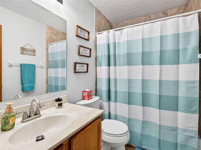 6883 Bay Forest Drive, Westerville, OH 43082 Photo 26