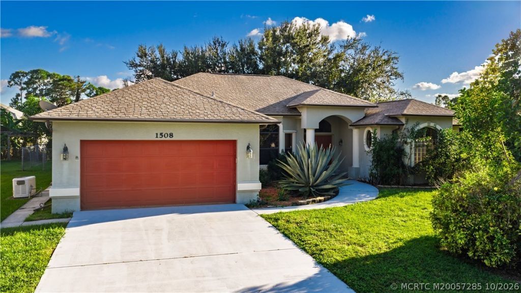 1508 SW Crater Avenue , River Park, FL 34953 Photo