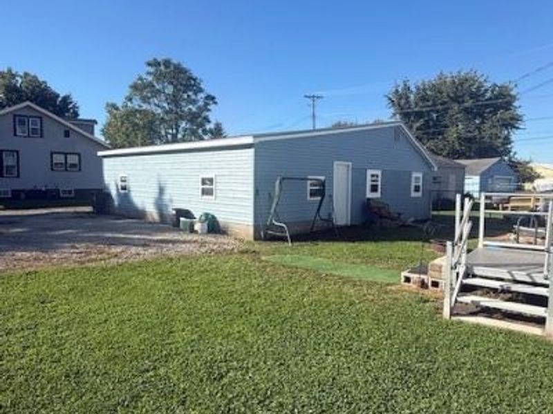 229 E State Street, Newcomerstown, OH 43832 Photo 9