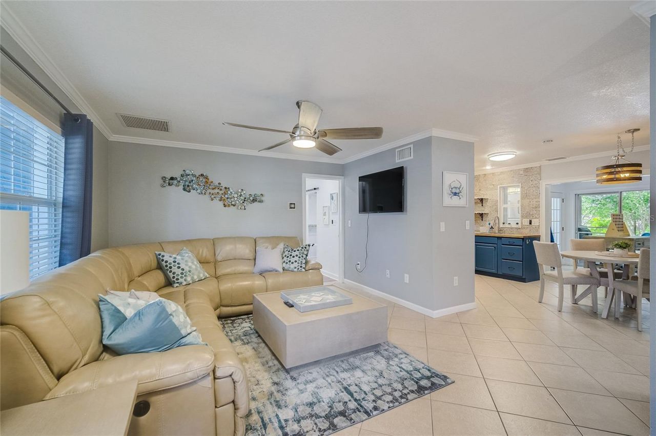 426 Eagles Nest Lane , Sarasota, FL 34243 Photo