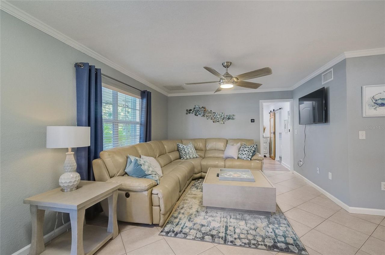 426 Eagles Nest Lane , Sarasota, FL 34243 Photo