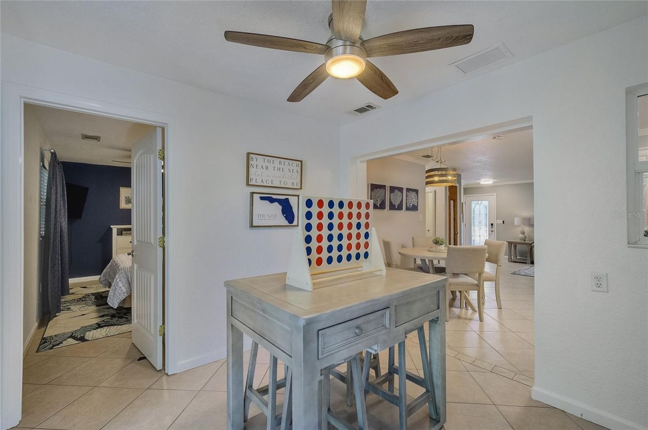 426 Eagles Nest Lane , Sarasota, FL 34243 Photo