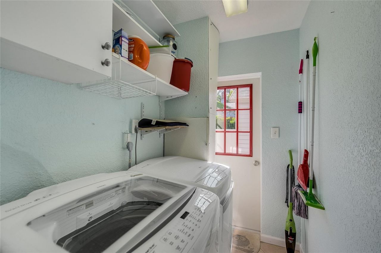 426 Eagles Nest Lane , Sarasota, FL 34243 Photo
