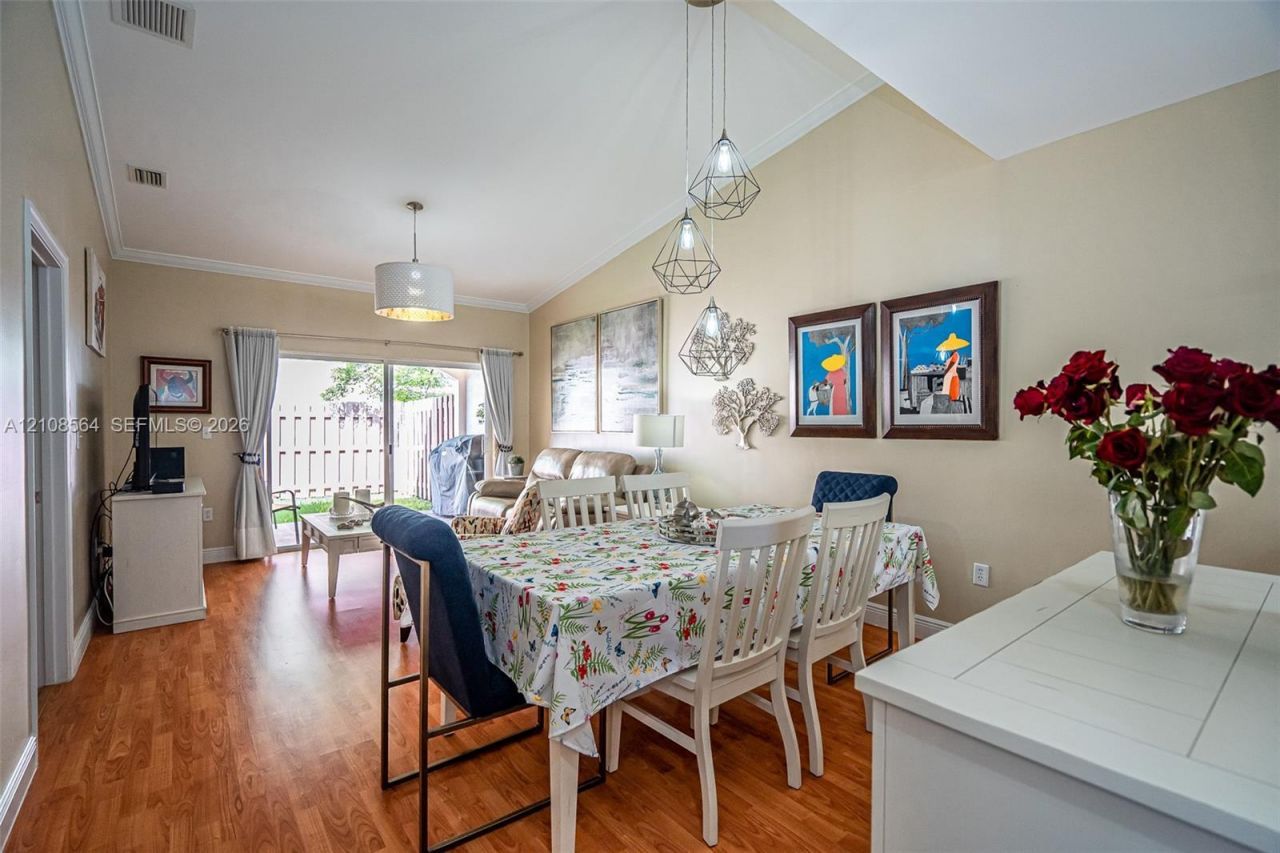 3111 NW 86th Ave, Sunrise, FL 33351 Photo