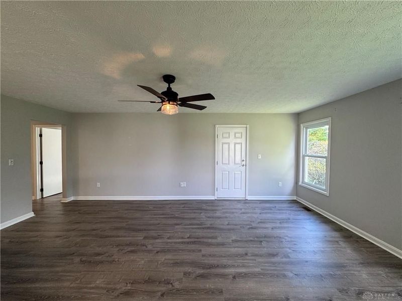 1652 Tamworth Circle, Miamisburg, OH 45342 Photo 3