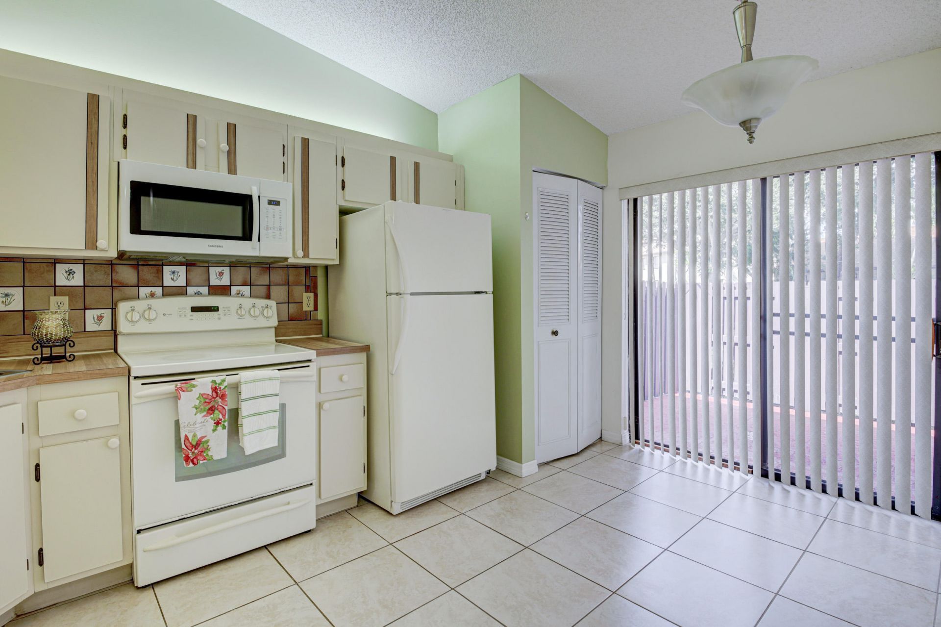 604 Sea Pine Way, Unit C, Greenacres, FL 33415 Photo
