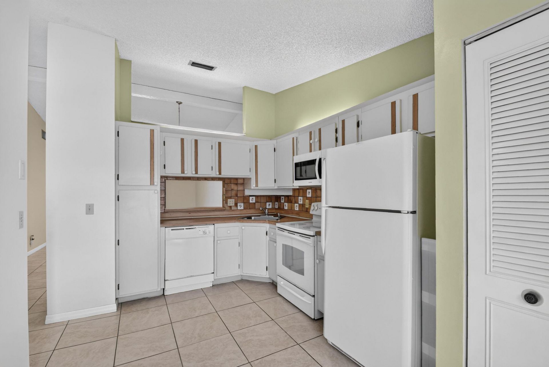 604 Sea Pine Way, Unit C, Greenacres, FL 33415 Photo