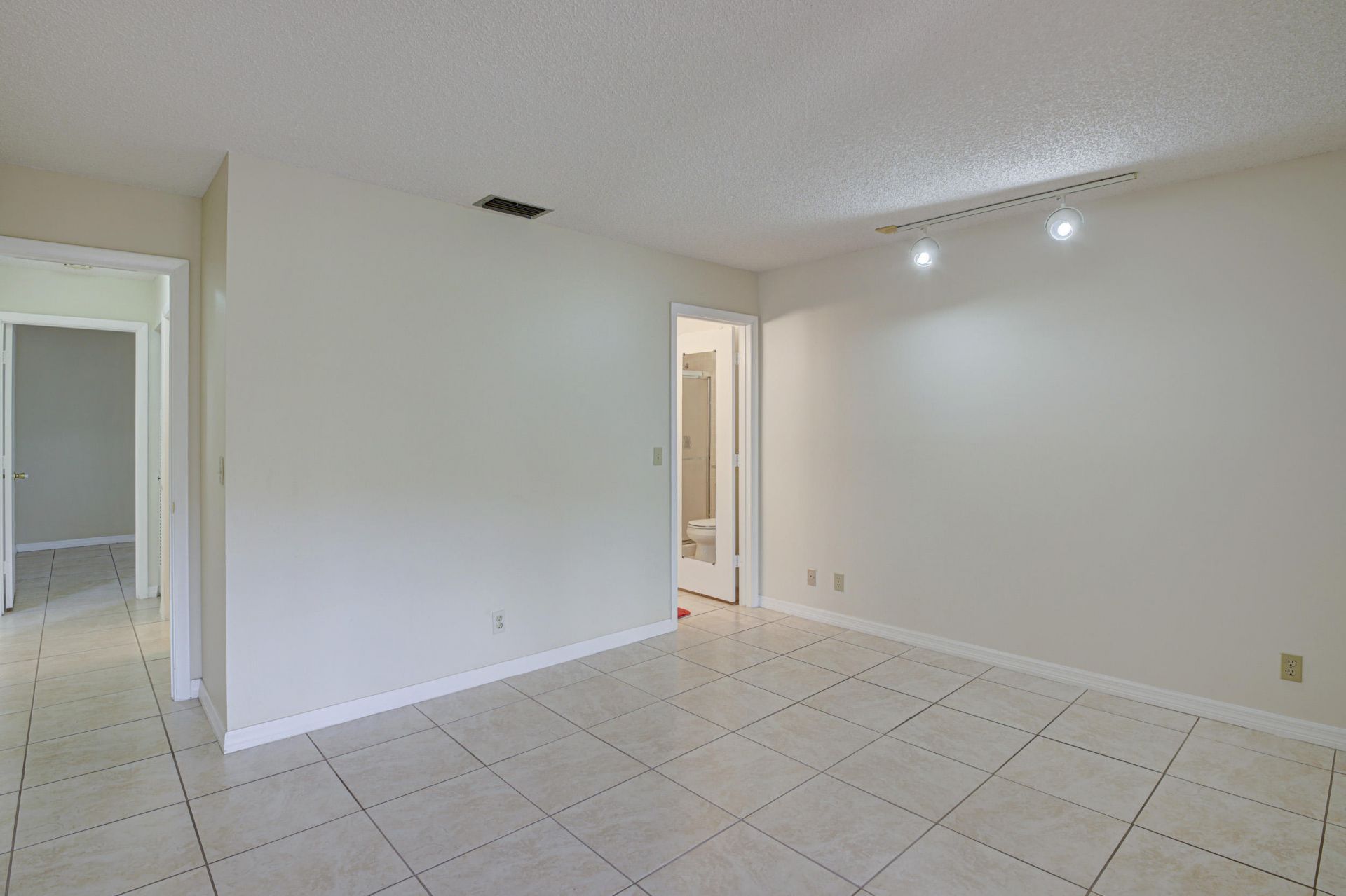 604 Sea Pine Way, Unit C, Greenacres, FL 33415 Photo