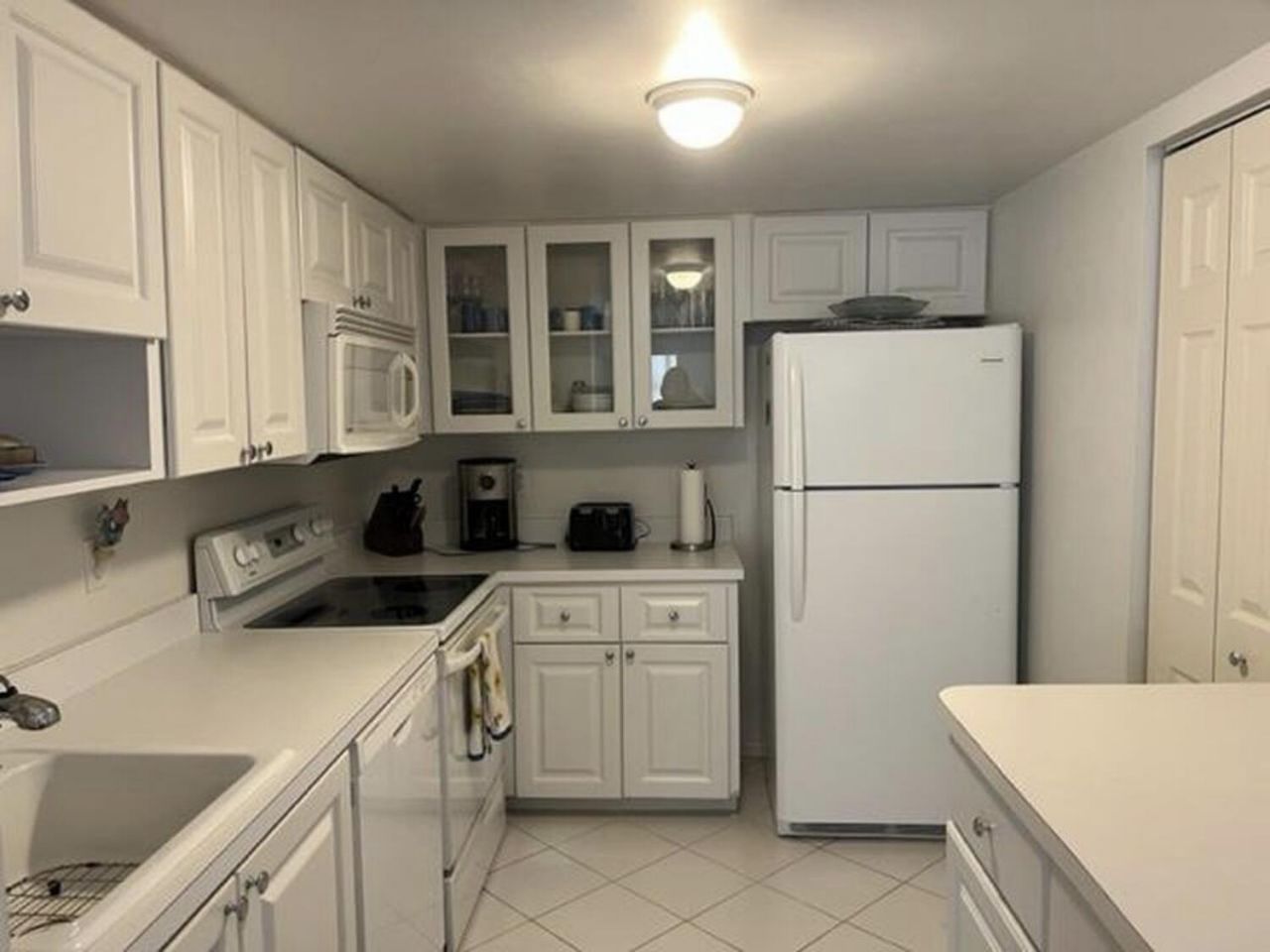 2800 N Ocean Drive, Riviera Beach, FL 33404 Photo