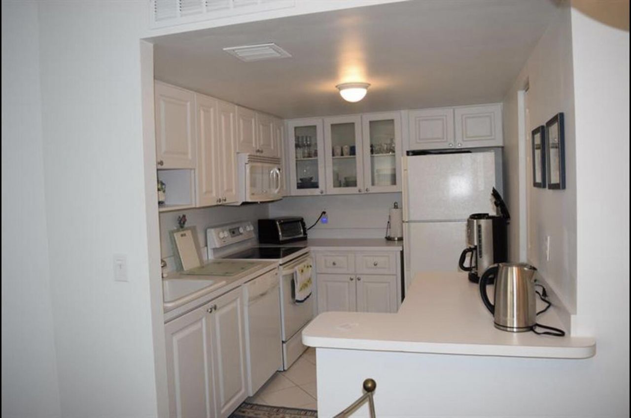 2800 N Ocean Drive, Riviera Beach, FL 33404 Photo