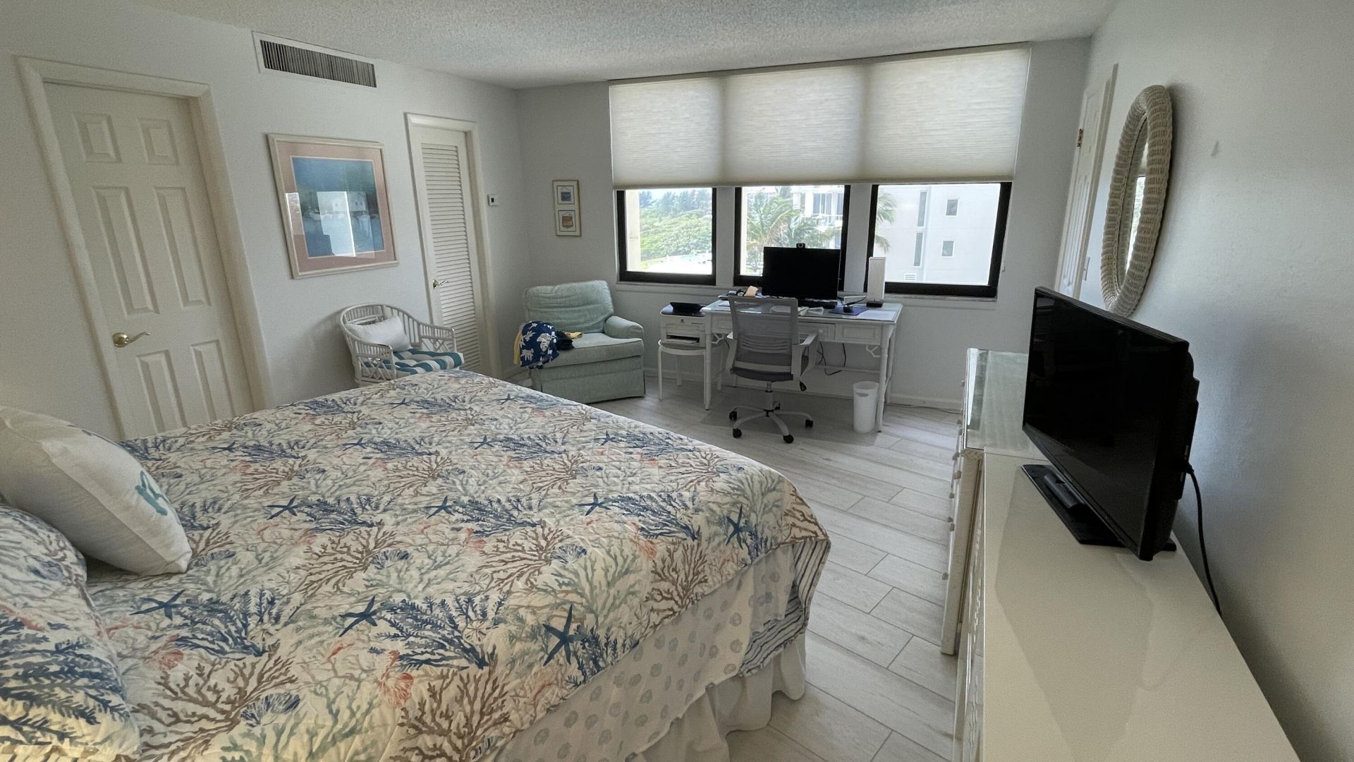 2800 N Ocean Drive, Riviera Beach, FL 33404 Photo