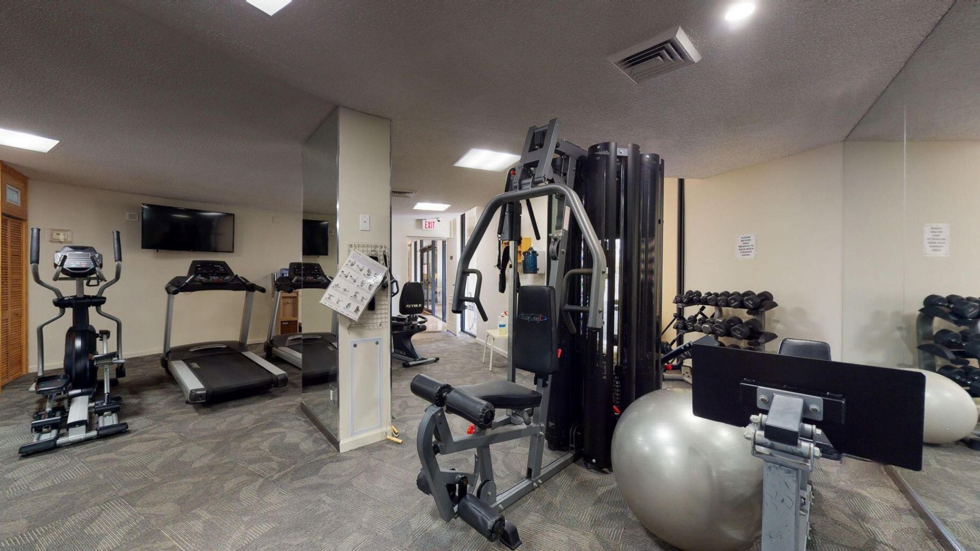 2800 N Ocean Drive, Riviera Beach, FL 33404 Photo