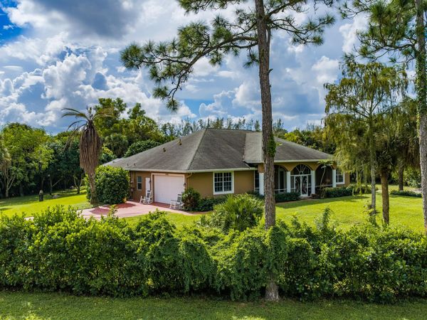 16970 W BURNS Drive W, The Acreage, FL 33470