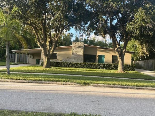 336 CHAMBERLAIN Boulevard, St. Lucie Village, FL 34946