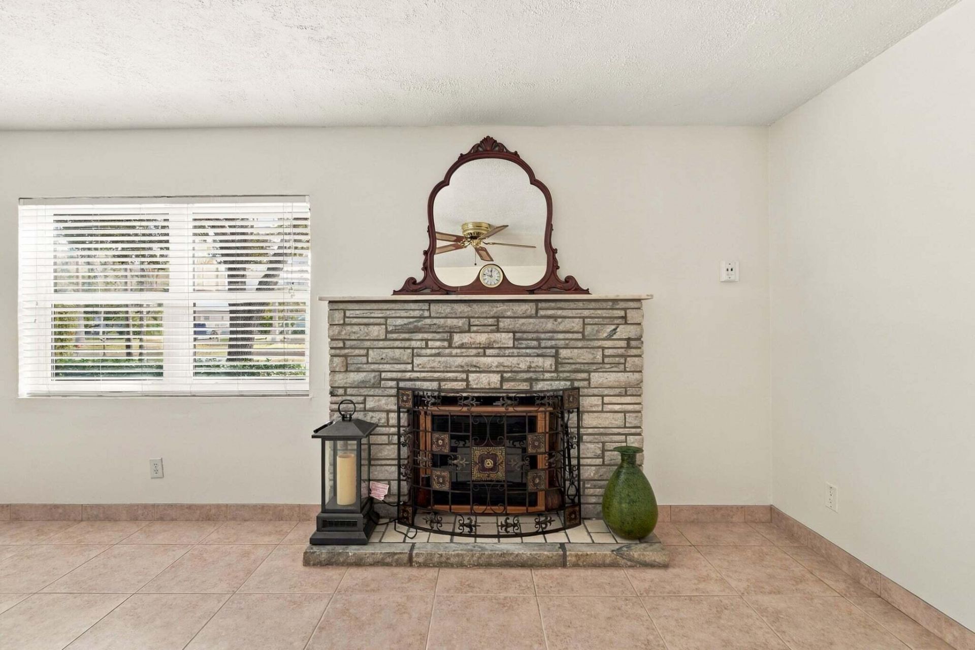 336 Chamberlain Boulevard, St. Lucie Village, FL 34946 Photo