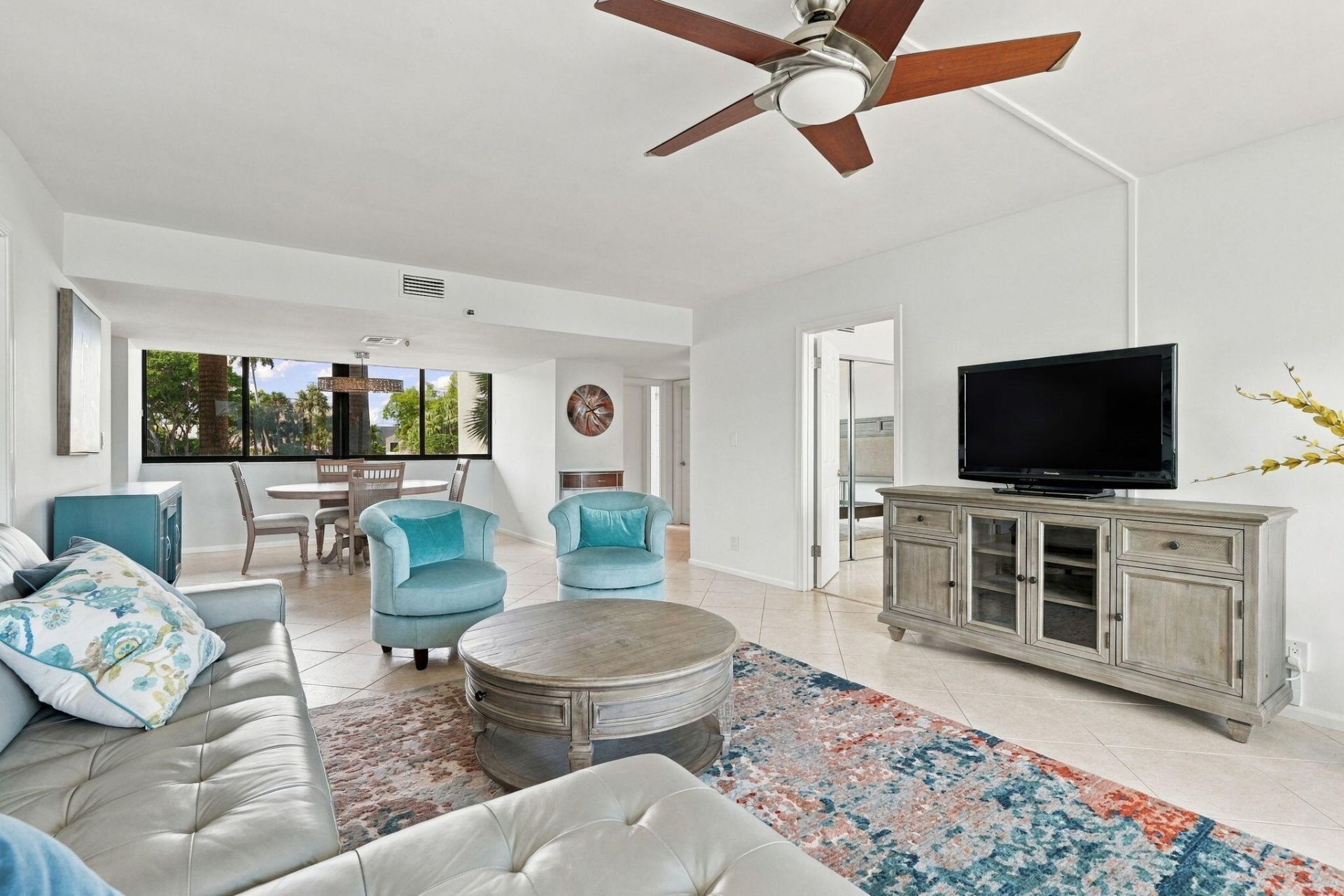 8200 Lakeshore Drive, Unit 2020, Hypoluxo, FL 33462 Photo