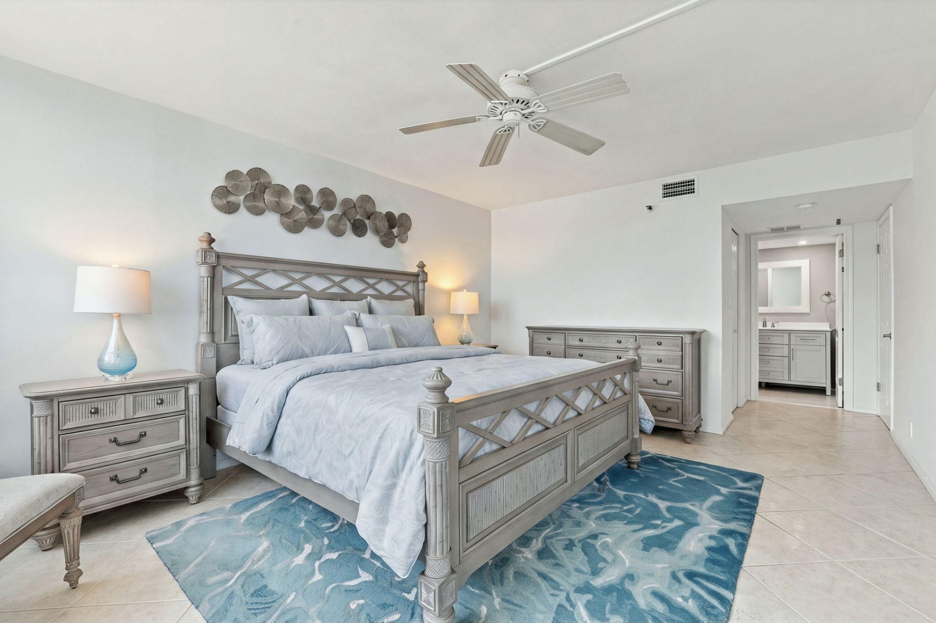 8200 Lakeshore Drive, Unit 2020, Hypoluxo, FL 33462 Photo