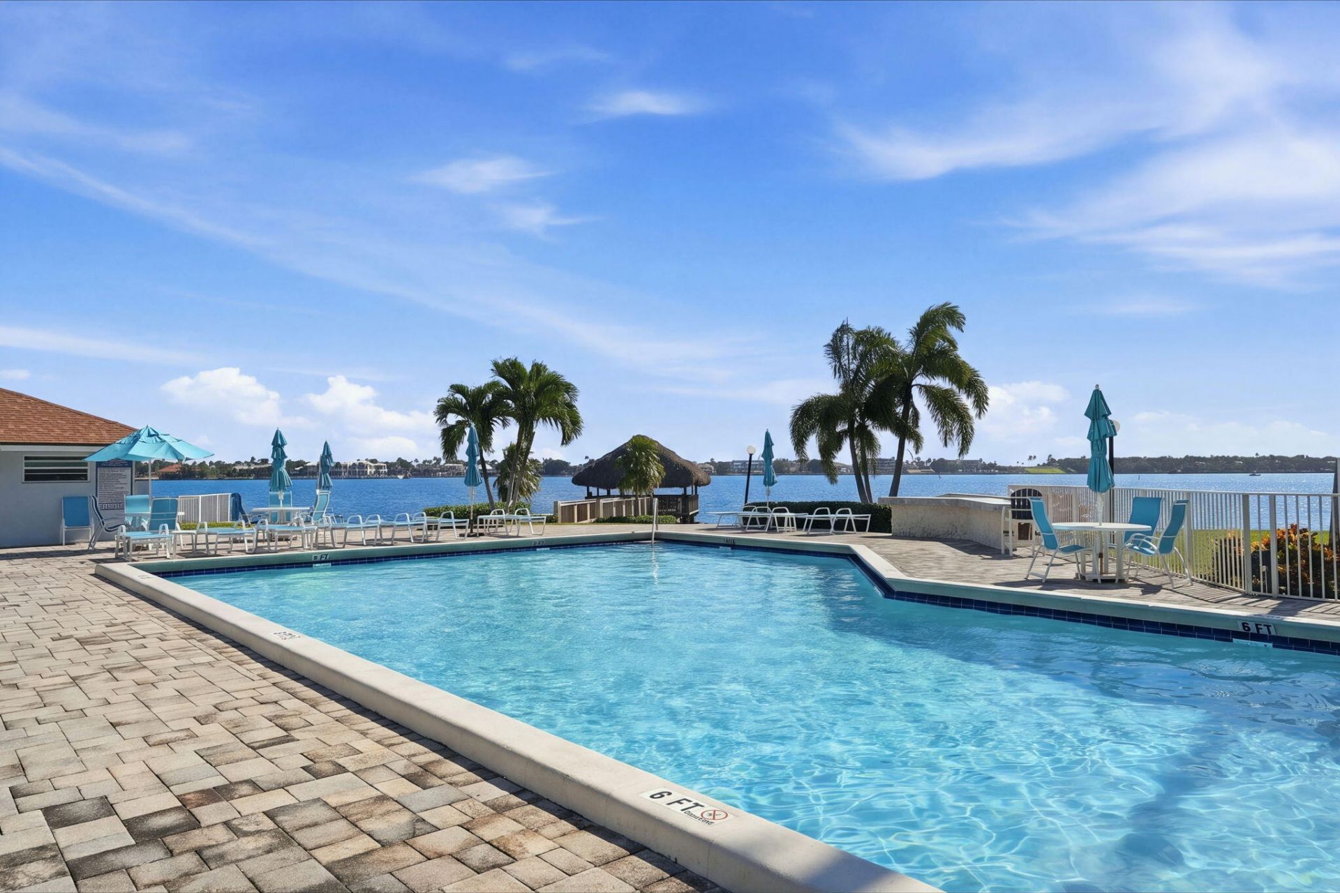 8200 Lakeshore Drive, Unit 2020, Hypoluxo, FL 33462 Photo