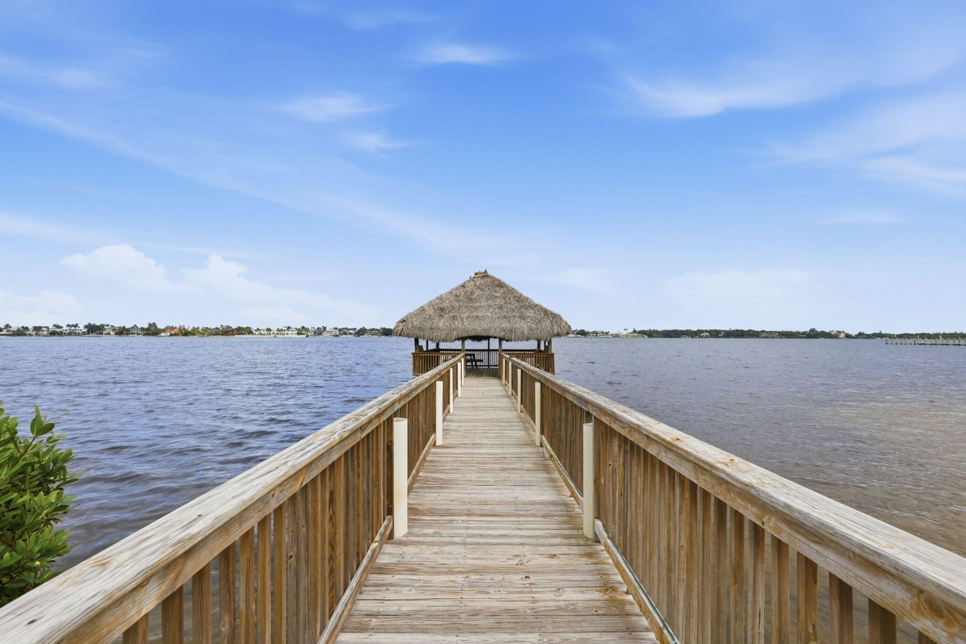 8200 Lakeshore Drive, Unit 2020, Hypoluxo, FL 33462 Photo