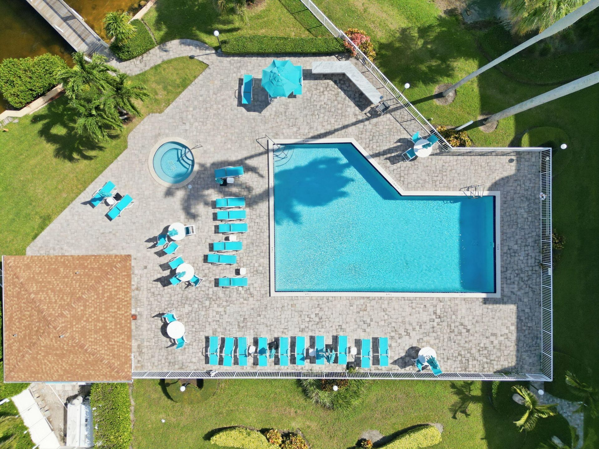8200 Lakeshore Drive, Unit 2020, Hypoluxo, FL 33462 Photo