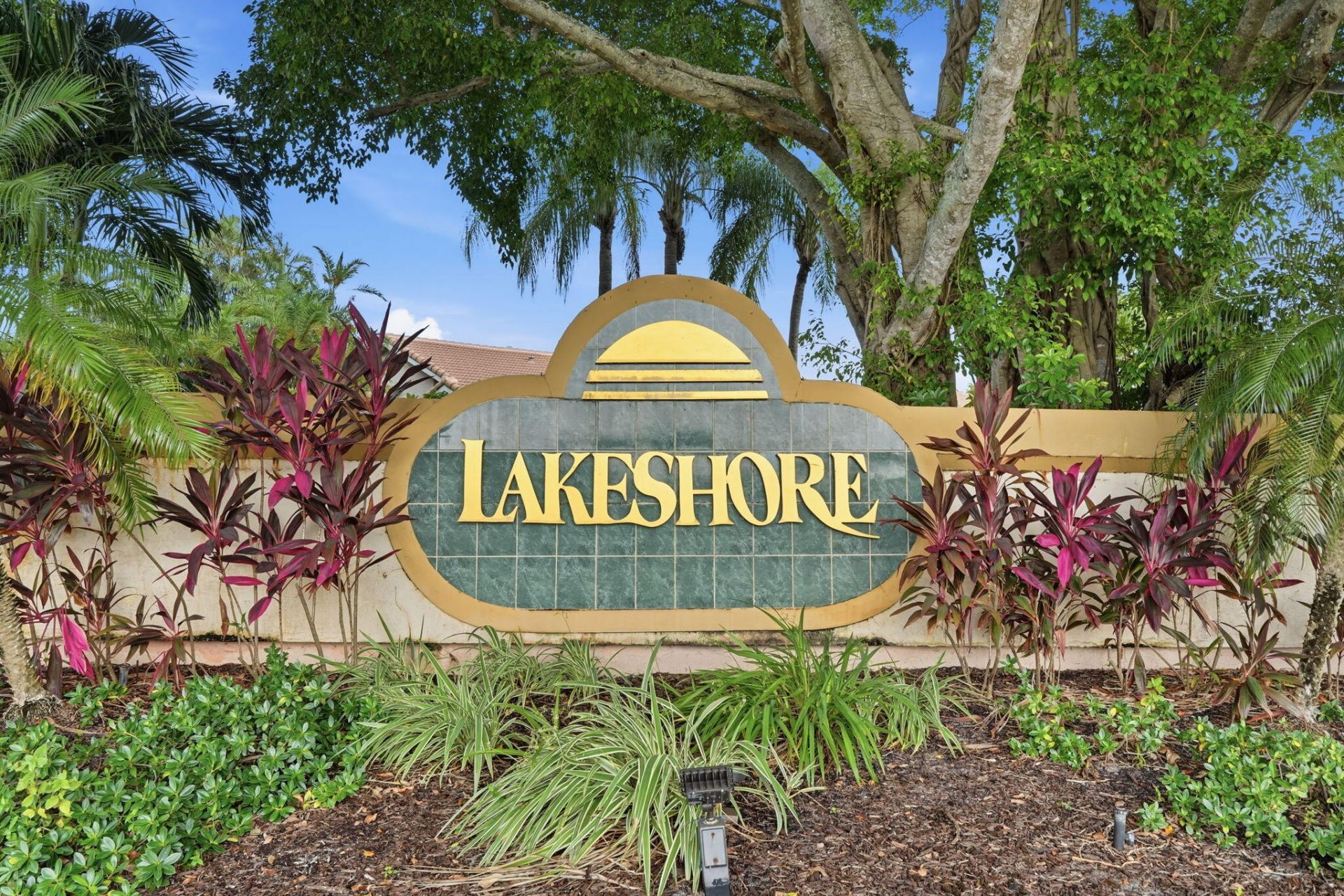 8200 Lakeshore Drive, Unit 2020, Hypoluxo, FL 33462 Photo